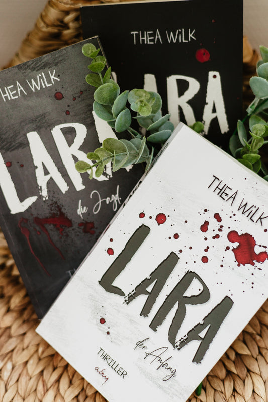 LARA. Buchpaket.